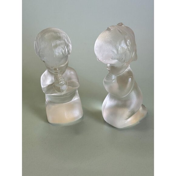 Vintage Fenton Praying Girl and Boy Crystal Glass Figurines 4" - Picture 5 of 11